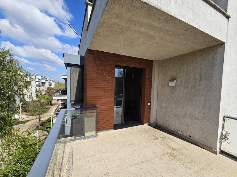 Dorobanti, Capitale,