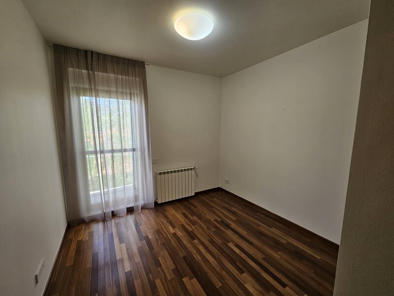 Dorobanti, Capitale,